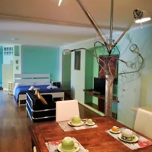 Bed & Breakfast Zaffiro Blu Airport